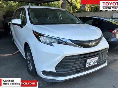 Certified 2023 Toyota Sienna LE