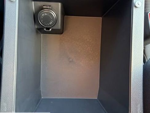 Certified 2025 Subaru Outback Premium image 45