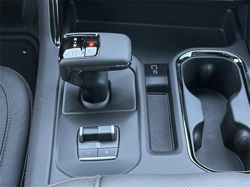 New 2026 GMC Sierra 1500 AT4 w/ AT4 Premium Package image 15