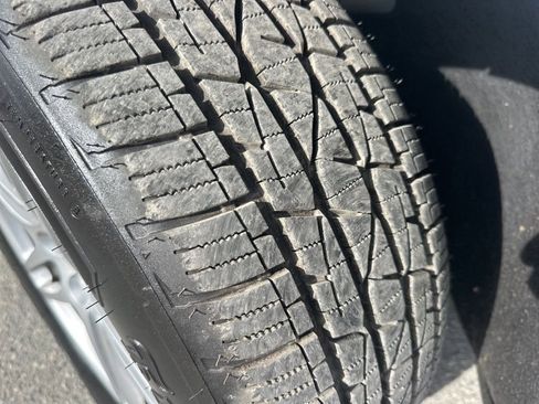 Used 2021 Porsche Macan image 33