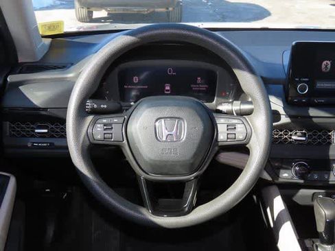 Certified 2023 Honda Accord EX image 17
