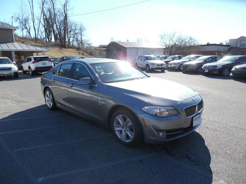 Used 2012 BMW 528i xDrive 4dr Sdn 528i xDrive AWD image 7
