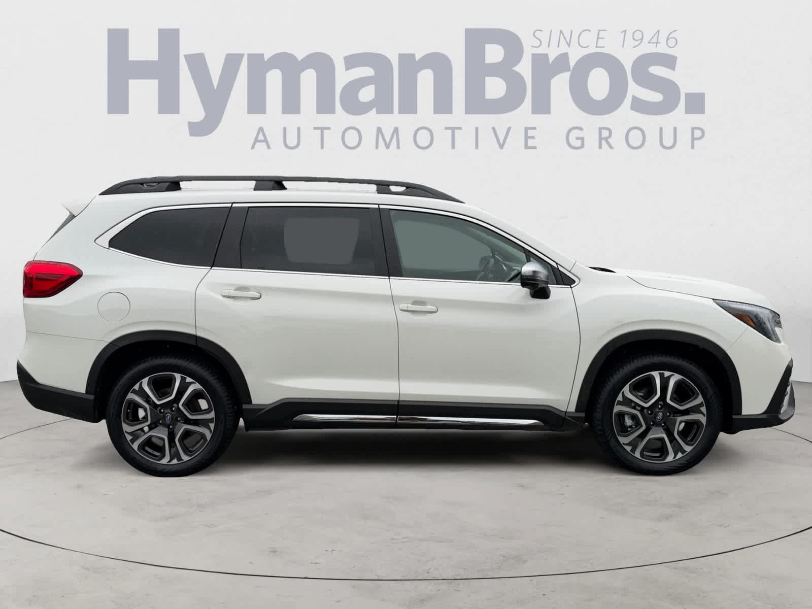 Certified 2023 Subaru Ascent Limited w/ Technology Package AWD/4WD image 2