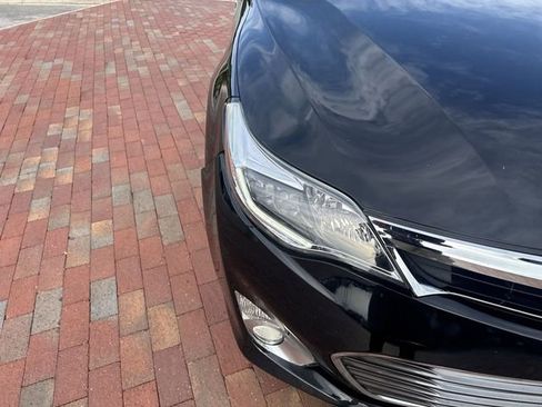 Used 2014 Toyota Avalon Limited FWD image 19