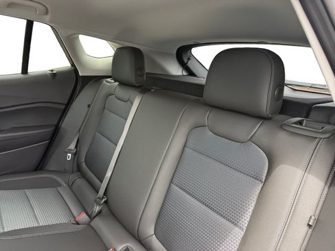 New 2026 Chevrolet Trax LT FWD image 16