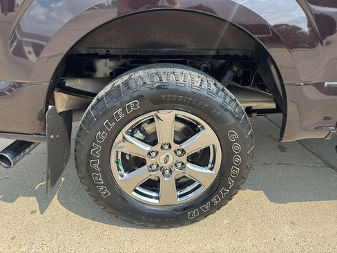 Used 2020 Ford F150 XLT w/ Equipment Group 302A Luxury AWD/4WD image 8