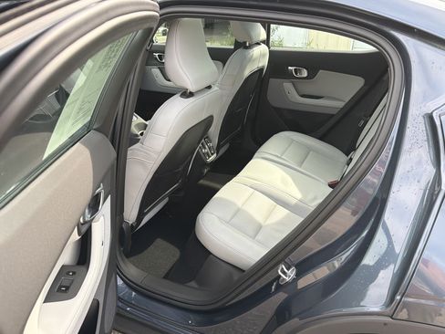 Used 2024 Polestar Polestar 2 AWD/4WD image 17