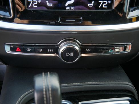 Used 2021 Volvo V60 T8 Polestar image 20