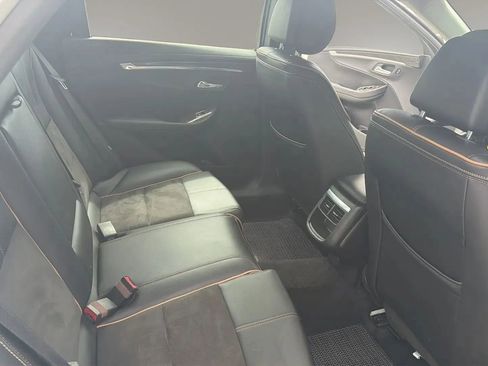 Used 2014 Chevrolet Impala LT w/ Premium Seating Package FWD image 36