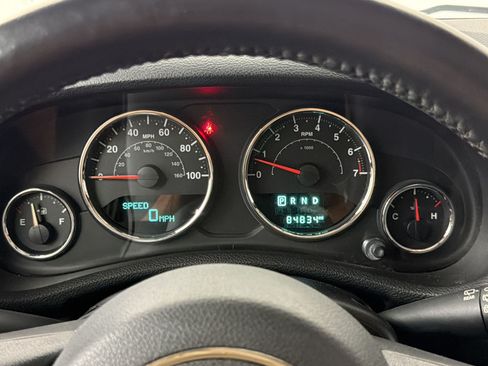 Used 2015 Jeep Wrangler Unlimited Sport AWD/4WD image 18