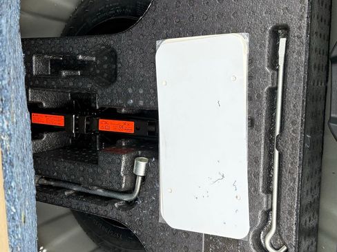 Used 2025 Nissan Kicks Play S image 24