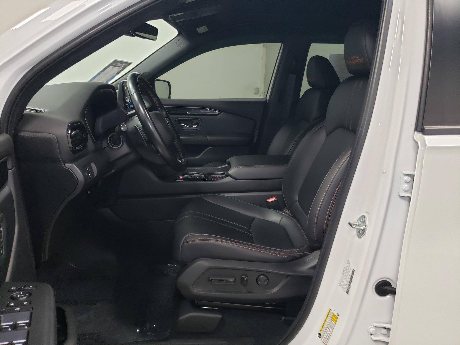Certified 2023 Honda Pilot TrailSport image 20