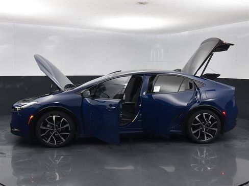 Used 2024 Toyota Prius Prime Premium w/ Advanced Technology Package FWD image 94