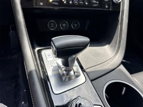 Used 2025 Genesis G70 2.5T AWD/4WD image 15