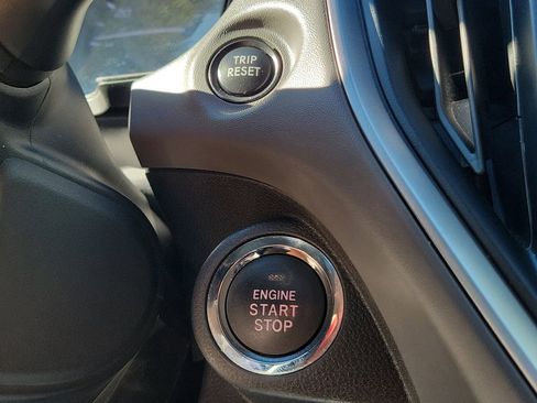 Used 2024 Subaru Crosstrek 2.0i Premium image 27