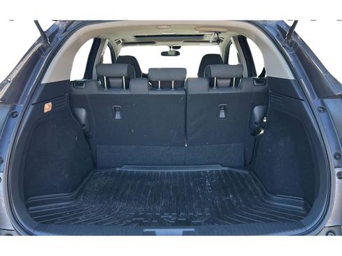 Used 2022 Honda HR-V EX image 9