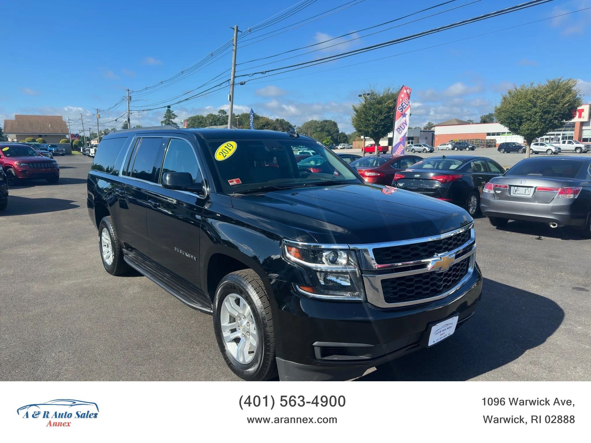 Used 2019 Chevrolet Suburban LT AWD/4WD image 1