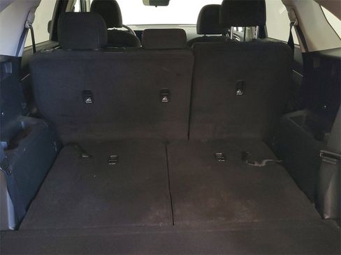 Used 2024 Kia Sorento LX image 23