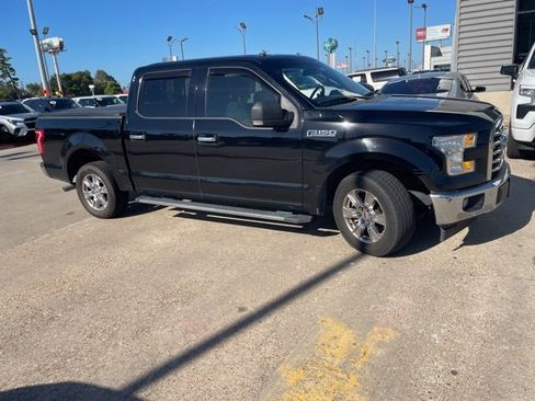Used 2017 Ford F150 XLT w/ Equipment Group 302A Luxury image 2