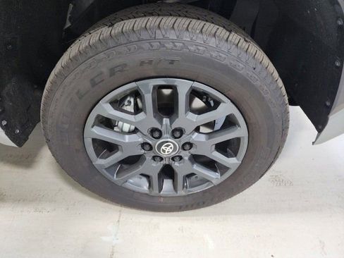 New 2026 Toyota Tundra Platinum image 11