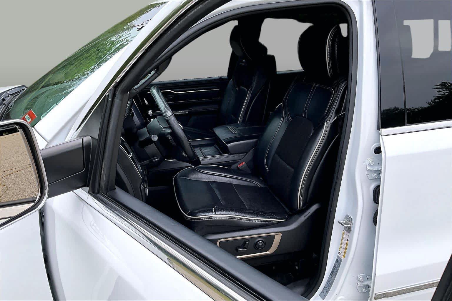 Used 2020 RAM 1500 Limited AWD/4WD image 9