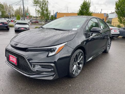 New 2026 Toyota Corolla XSE FWD image 4