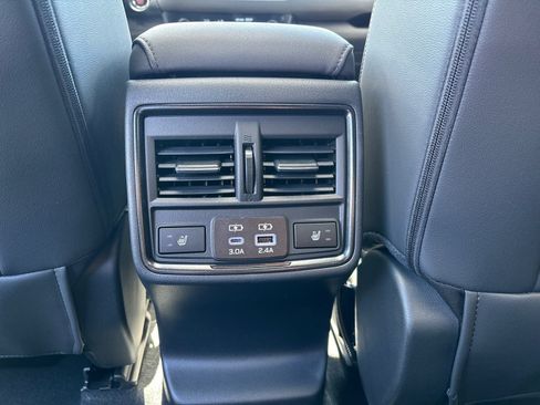 New 2026 Subaru Outback Wilderness w/ Wilderness Package AWD/4WD image 39