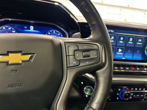 Used 2024 Chevrolet Silverado 1500 High Country w/ High Country Premium Package AWD/4WD image 22