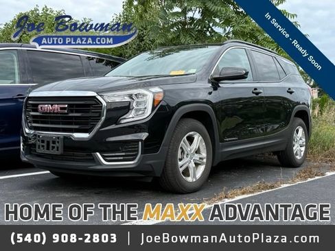 Used 2023 GMC Terrain SLE w/ Driver Convenience Package AWD/4WD image 1