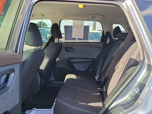Certified 2023 Nissan Rogue S FWD image 10