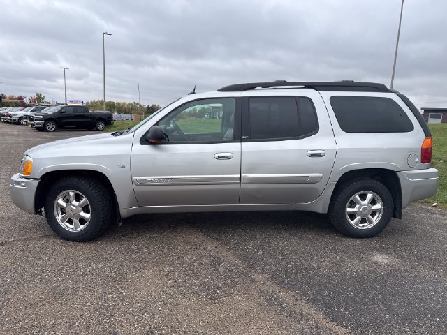 Used 2004 GMC Envoy XL SLT w/ 1SD Preferred Equipment Group AWD/4WD image 2