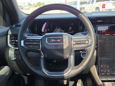 Used 2025 GMC Terrain Elevation w/ Elevation Premium Package AWD/4WD image 19