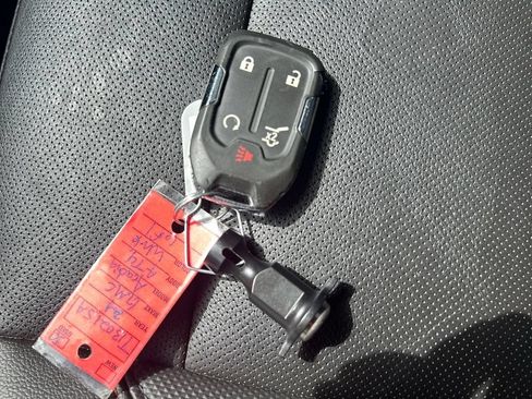 Used 2021 GMC Acadia AT4 w/ Trailering Package AWD/4WD image 13