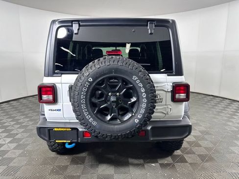Used 2023 Jeep Wrangler Unlimited w/ Cold Weather Group image 4