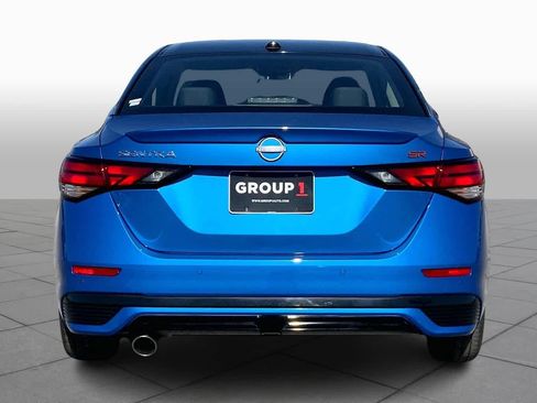 Used 2024 Nissan Sentra SR w/ Lighting Package image 5