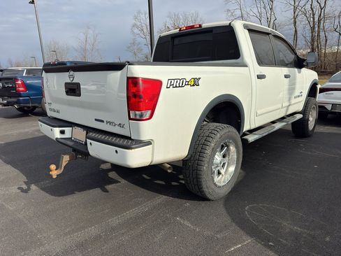 Used 2014 Nissan Titan PRO-4X image 4