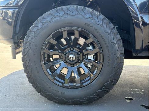 Used 2020 Ford F150 Lariat image 8