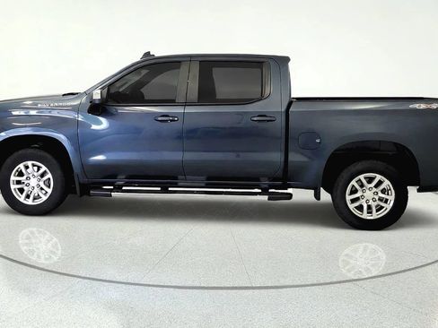 Used 2021 Chevrolet Silverado 1500 LT AWD/4WD image 5