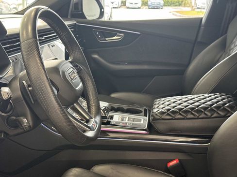 Used 2021 Audi SQ8 Premium Plus w/ Driver Assistance Package AWD/4WD image 14