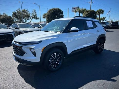 Certified 2026 Chevrolet TrailBlazer ACTIV w/ Convenience Package image 3