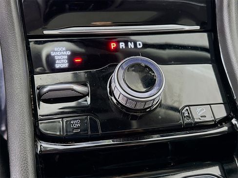 Used 2023 Jeep Grand Cherokee 4WD 4xe image 10