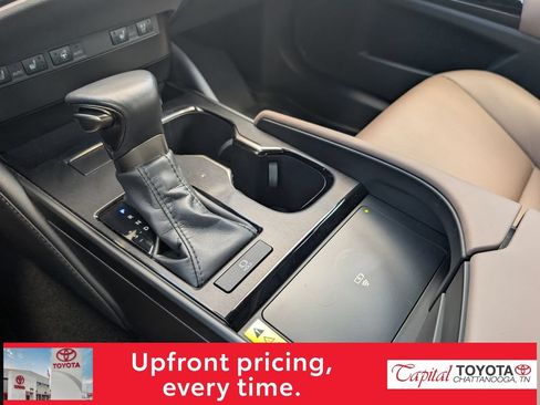 Used 2023 Lexus ES 250 w/ Premium Package AWD/4WD image 21