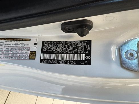 Used 2013 Scion tC FWD image 58