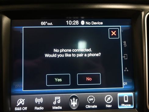 Used 2020 Maserati Levante S image 27