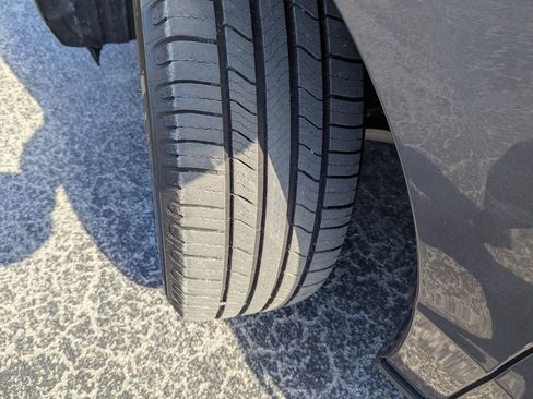 Used 2020 Acura MDX FWD image 32