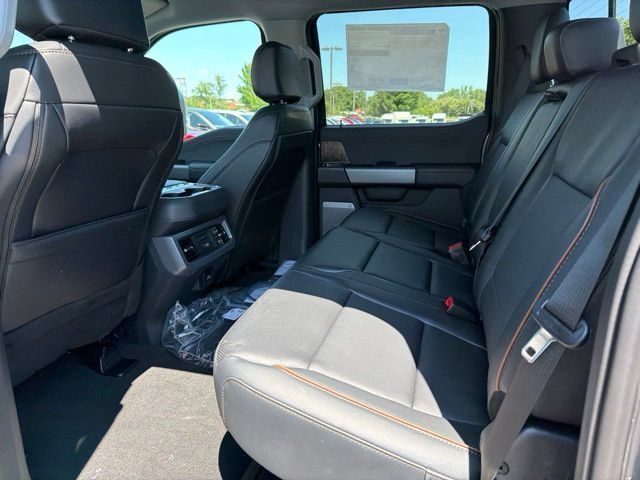 New 2026 Ford F350 Lariat w/ Lariat Premium Package AWD/4WD image 8
