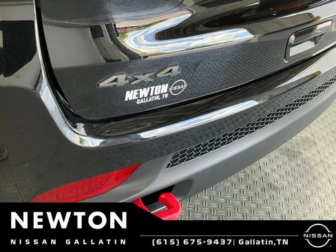 Used 2022 Jeep Compass Trailhawk w/ Trailhawk Convenience Group AWD/4WD image 7