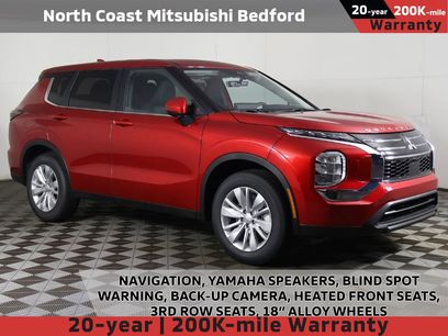 New 2025 Mitsubishi Outlander ES