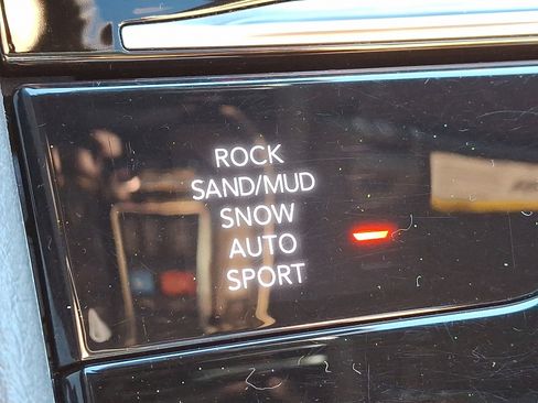 Used 2023 Jeep Grand Cherokee L Summit w/ Advanced Protech Group IV image 27