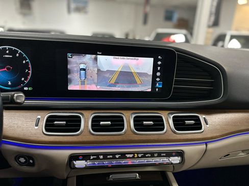 Used 2022 Mercedes-Benz GLE 350 4MATIC image 25